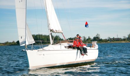 Sun odyssey-30i-storm-aussen-09-thunder