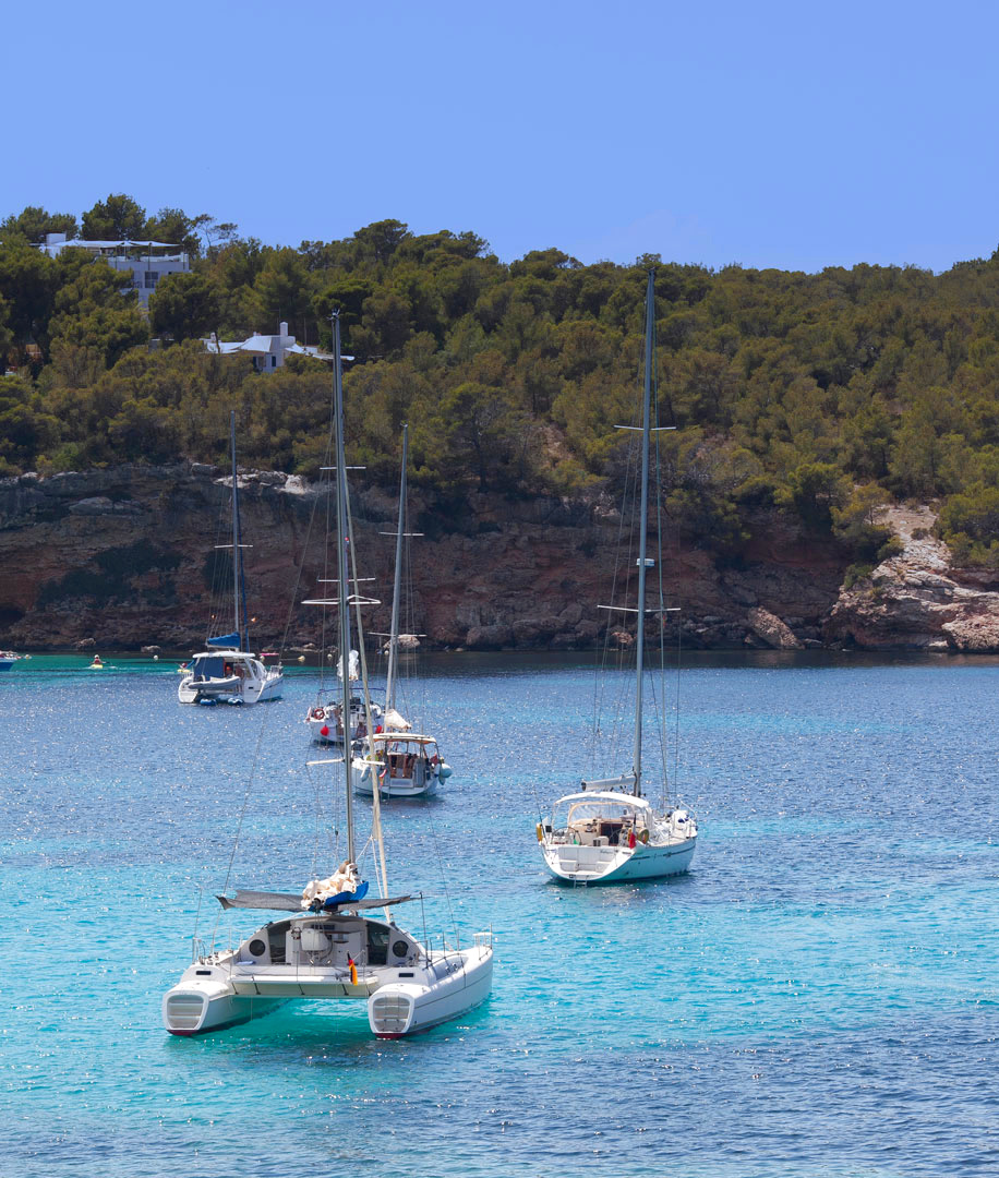 Törnvorschlag 5 ab Can Pastilla: Bucht vor Santa Eularia des Riu auf Ibiza